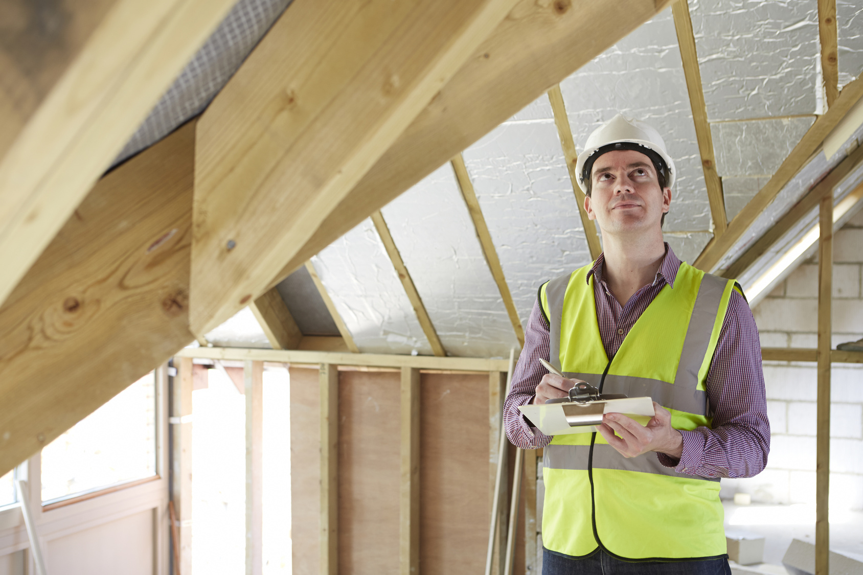 5 Ways Moisture Meters Aid Building Inspectors