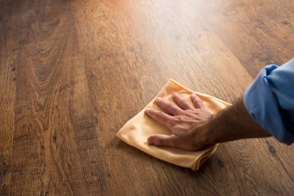 Hardwood Floor Moisture Warning Signs, What Causes Discoloration Of Hardwood Floors